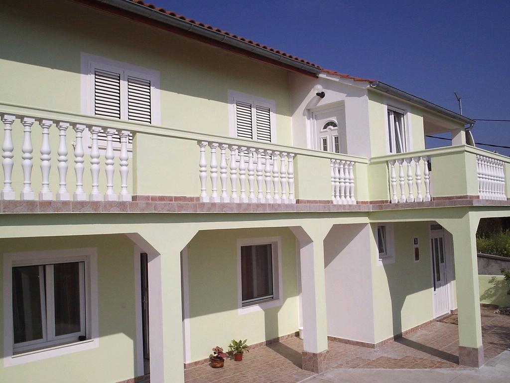 Apartments Villa Russo ティスノ 部屋 写真